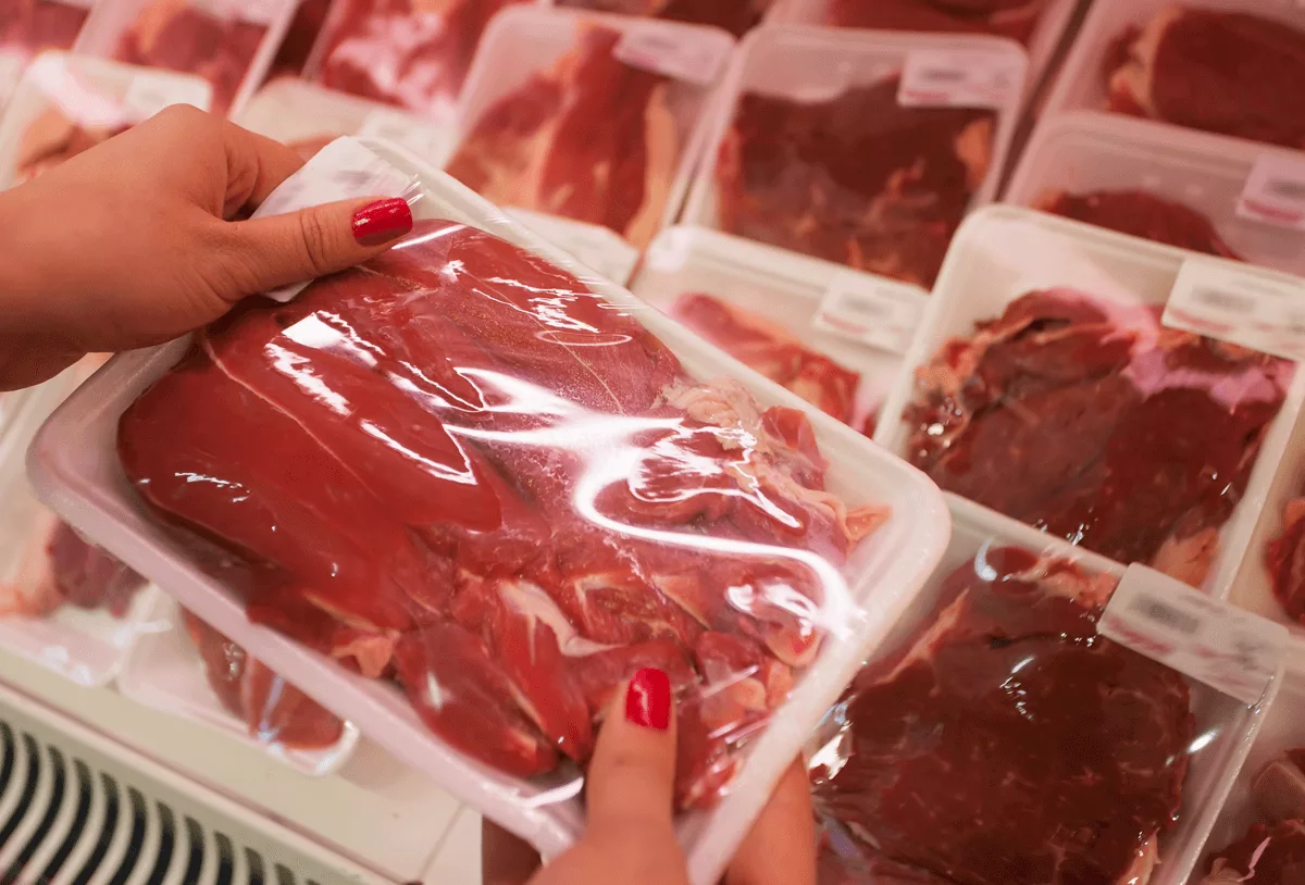 What antibiotics are used for farm animals?